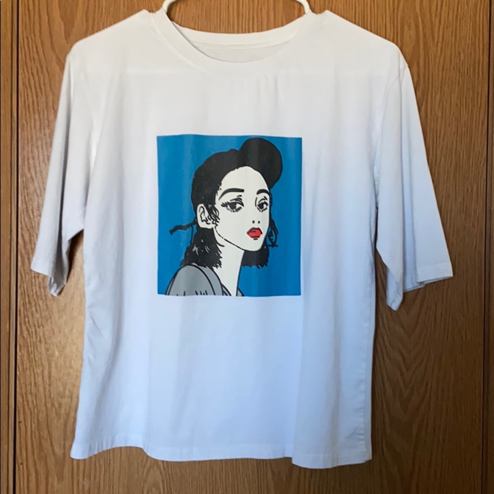 T-shirt - Picture 2 of 4